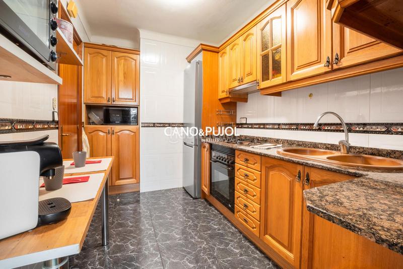 Foto 1189e172-6f92-4fc4-8cc2-23958fa1df8e. Piso  3 habitaciones en rubi en La Serreta Rubí