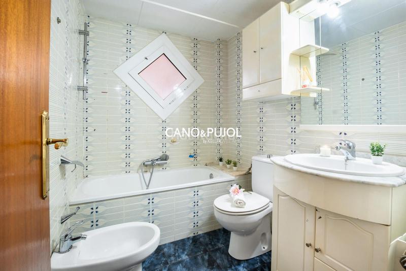 Foto 1ce1c351-97d6-47c2-8e7f-f45c5ae824e2. Piso  3 habitaciones en rubi en La Serreta Rubí