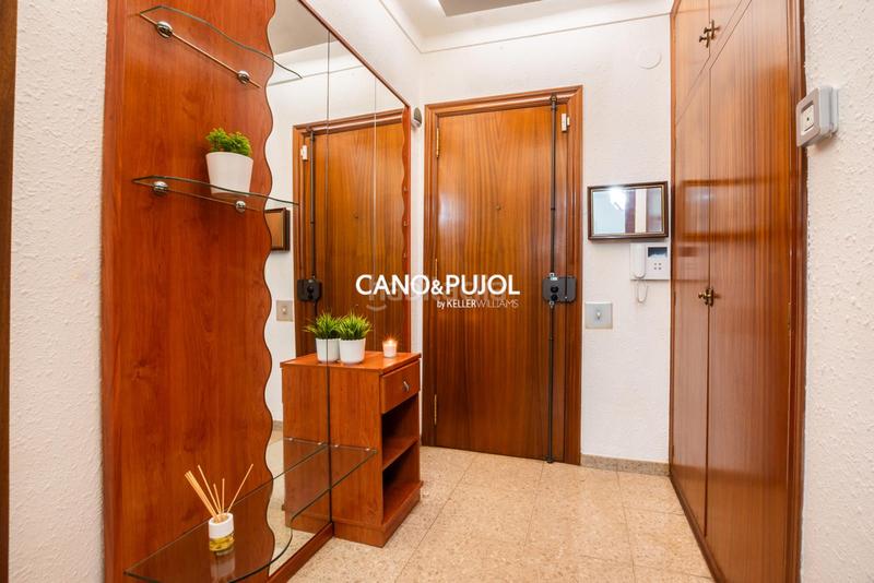 Foto aad12b8b-950f-4cbb-85d8-d96413fb5105. Piso  3 habitaciones en rubi en La Serreta Rubí