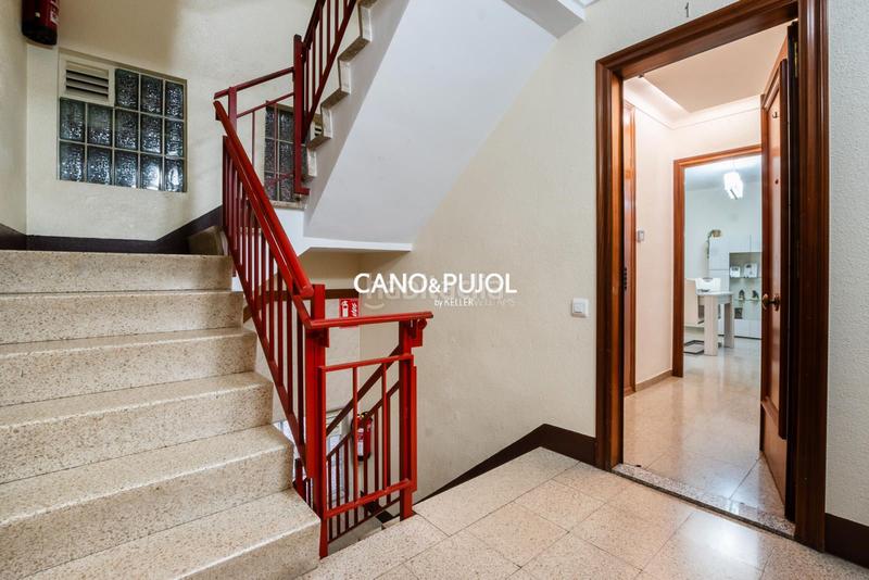 Foto d665520a-81fe-4816-b977-380c0d9f6d11. Piso  3 habitaciones en rubi en La Serreta Rubí