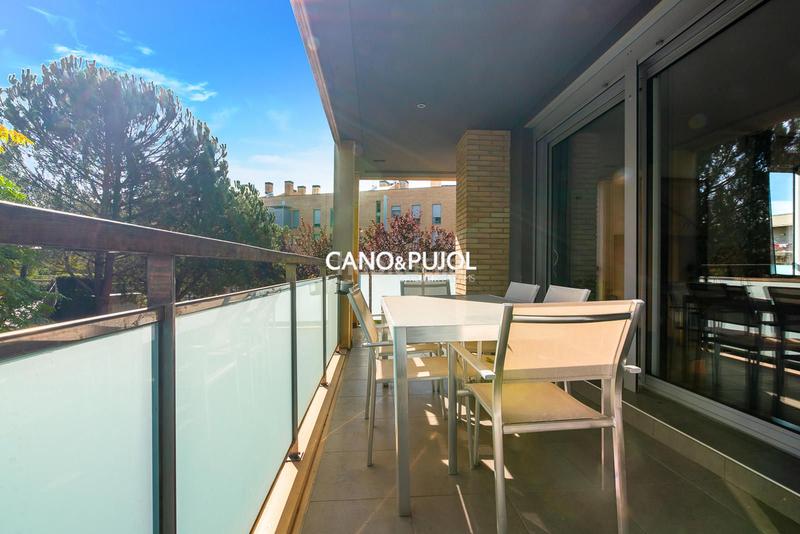 Foto 73bda618-79f0-49ad-b10a-b6a371da5c05. Rent flat with heating pool in Turó de Can Mates Sant Cugat del Vallès