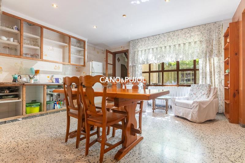 Foto 35d3c572-680c-49d0-9a15-e375269646dc. Casa con riscaldamento parcheggio in Castellbisbal