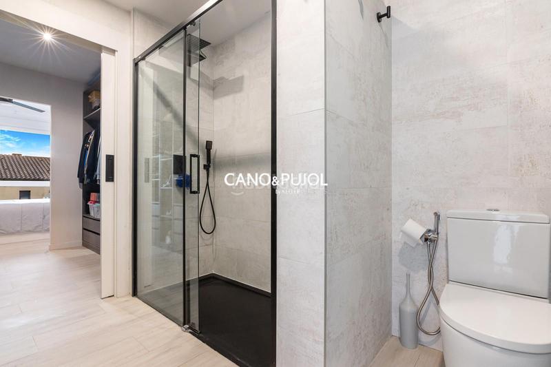 Foto 3fbb3b90-3643-4471-b4ec-ecbf8b923007. Maison avec chauffage parking piscine dans Roca del Vallès (La)