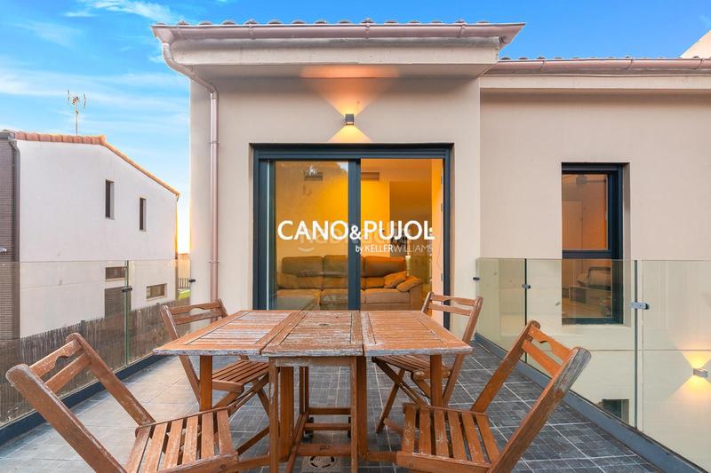 Foto 6476dbbd-8c94-46e7-8bfd-4e3371081e60. Maison avec chauffage parking piscine dans Roca del Vallès (La)