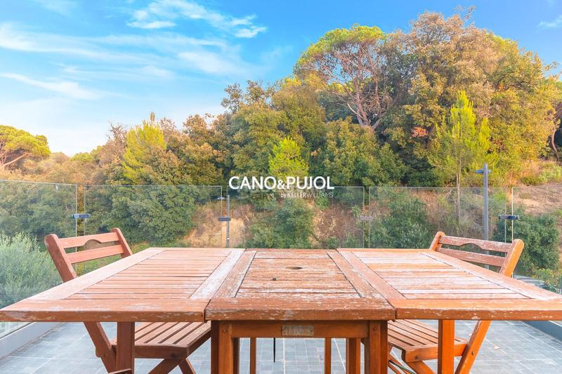 Foto a3ab1a7f-d0fb-47ad-9ded-1394507ee9bb. Maison avec chauffage parking piscine dans Roca del Vallès (La)