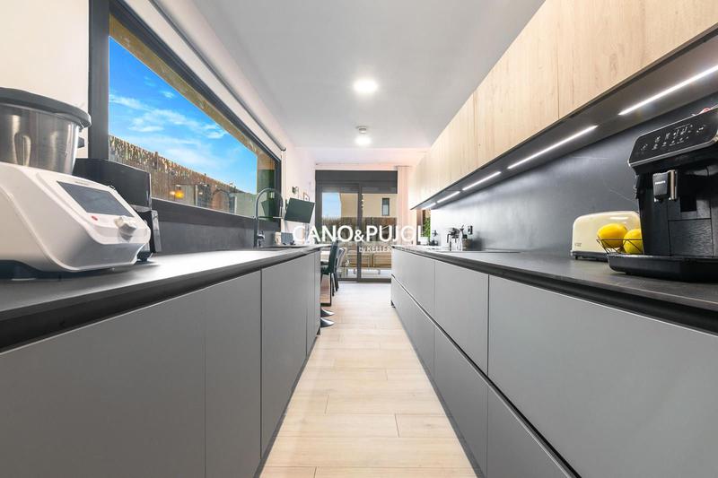 Foto c07a97b0-5ced-407d-b9be-49a4a9cf9576. Maison avec chauffage parking piscine dans Roca del Vallès (La)