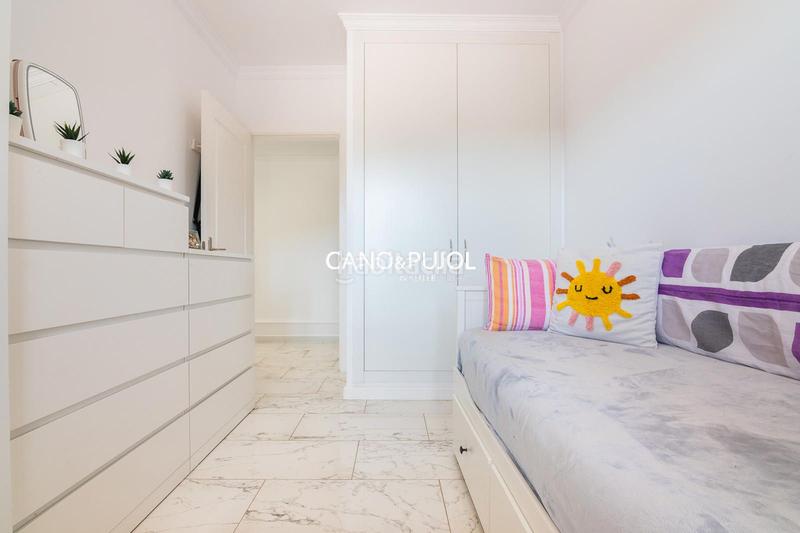 Foto 19bcfea0-d315-408d-a331-3f92778c113a. Casa  unifamiliar con 2 viviendas en Can Parellada Terrassa