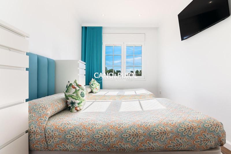 Foto a7b25c69-9a64-4d8e-aedf-57ca9e0c4f41. Casa  unifamiliar con 2 viviendas en Can Parellada Terrassa