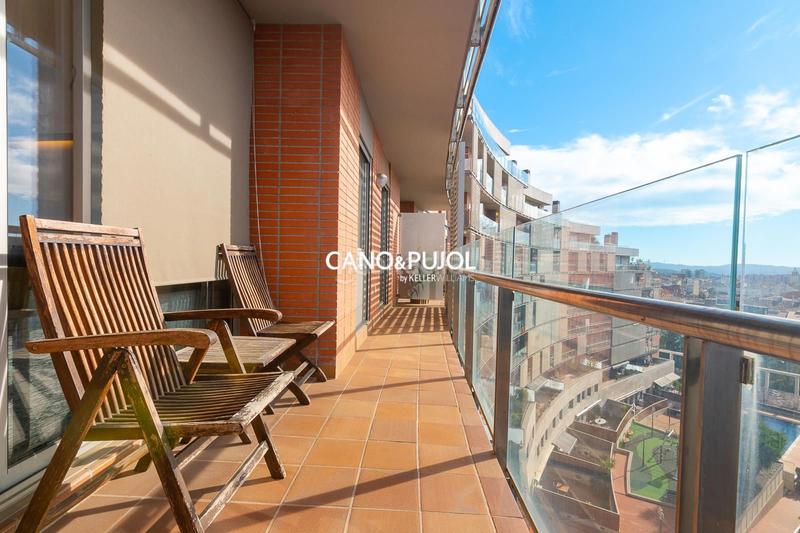 Foto fc9b30f1-6c7a-45db-a1ef-54406d191dd4. Alquiler piso alquiler temporal 2h pk piscina en Terrassa