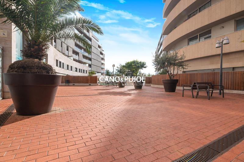 Foto 6aac0671-d836-454c-b64c-79f1620b012c. Location appartement avec chauffage parking piscine dans Terrassa