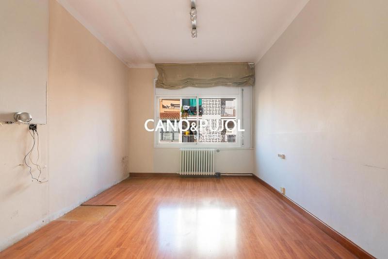 Foto 1e9f09d8-9f3b-4764-8e2f-f28d704a7c1a. Location appartement avec chauffage dans Centre - Estació Sant Cugat del Vallès