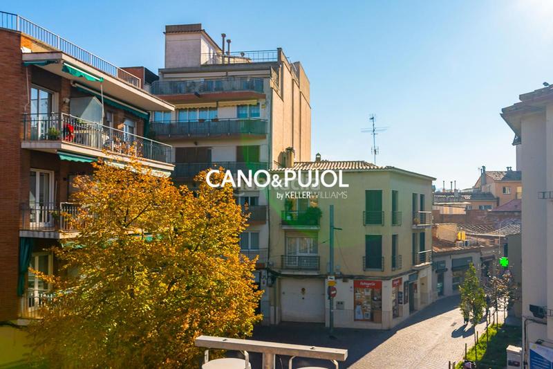 Foto 412aac77-ad9e-489a-8e2a-74de1b6290bf. Location appartement avec chauffage dans Centre - Estació Sant Cugat del Vallès