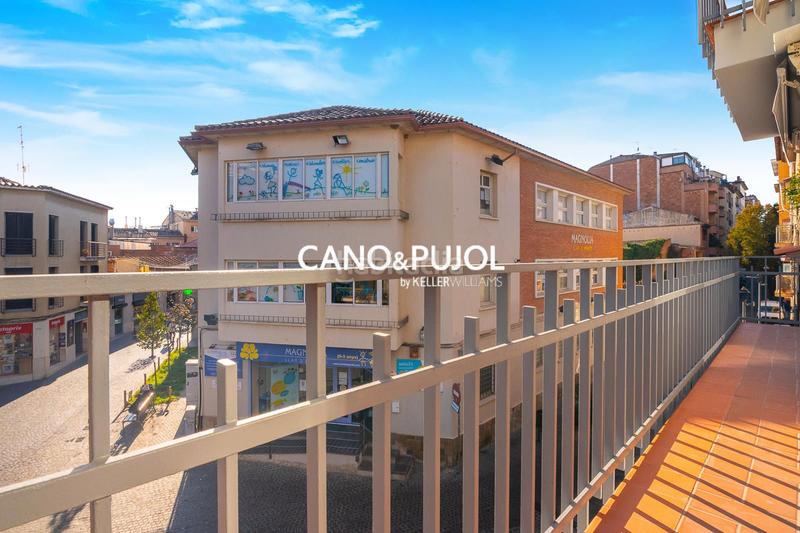 Foto 8b03d8d0-4975-4056-9171-466a40d6057e. Location appartement avec chauffage dans Centre - Estació Sant Cugat del Vallès