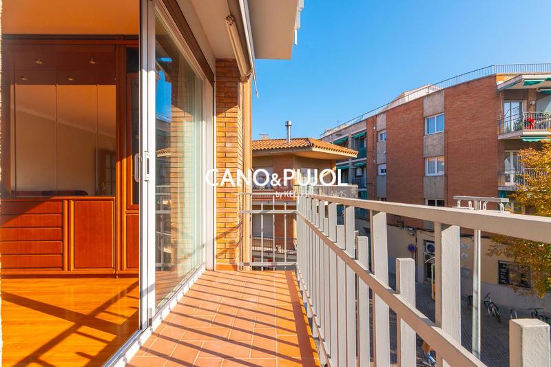 Foto ab039afc-f935-42a8-865f-5eeb64b45e80. Location appartement avec chauffage dans Centre - Estació Sant Cugat del Vallès