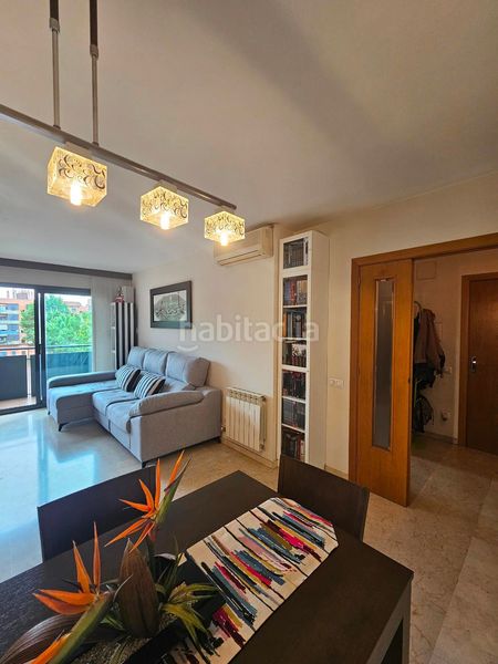 Foto 13d4a4a2-427a-44e6-9db0-4ef2806b0394. Pis amb calefacció aparcament a Llagosta (La)