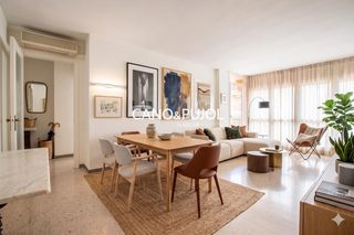 Pis a Centre. Piso 4 habitaciones en granollers