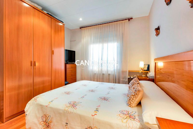 Foto 015e7835-77e1-410e-a453-f3213ee1c70c. Casa amb calefacció a Ca n'Anglada Terrassa