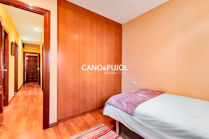 Foto 0dcde74e-16ef-43d4-82e5-a7c62bcb46cd. Casa amb calefacció a Ca n'Anglada Terrassa