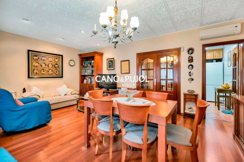 Foto 72f8146a-c0e6-44d4-badb-39de2a503dd1. Casa amb calefacció a Ca n'Anglada Terrassa