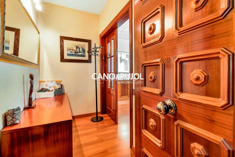 Foto e2f1b54f-cce8-4bbe-8661-4523f76f8c03. Casa amb calefacció a Ca n'Anglada Terrassa