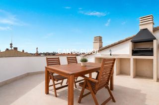 Piso en Centre. Piso duplex en rubi