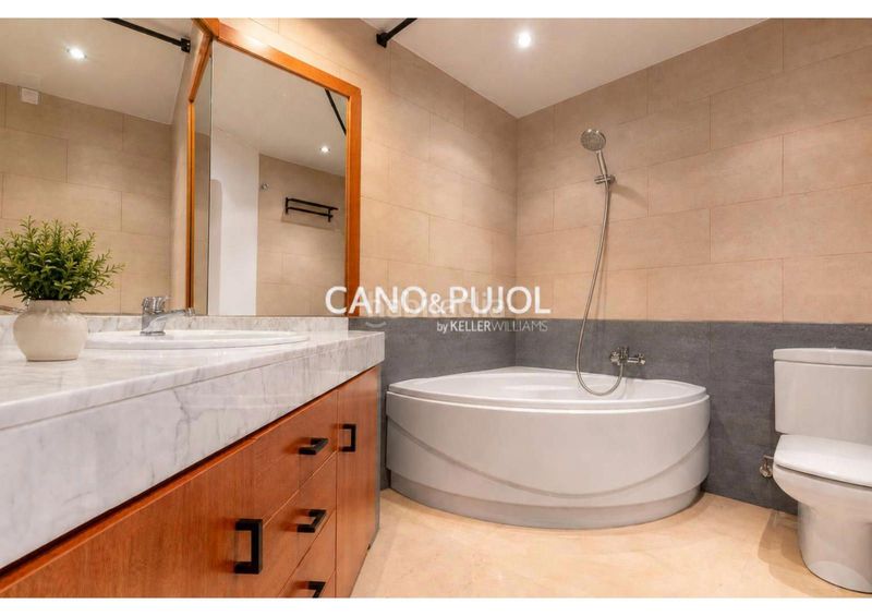 Foto ecbf0d3a-a324-424e-9d7f-5e77b66930e2. Pis a Centre Rubí