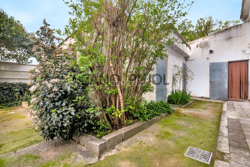 Foto 3d6727a2-f9a3-452a-a55a-72c3e94531e7. Casa amb calefacció aparcament a La Serreta Rubí