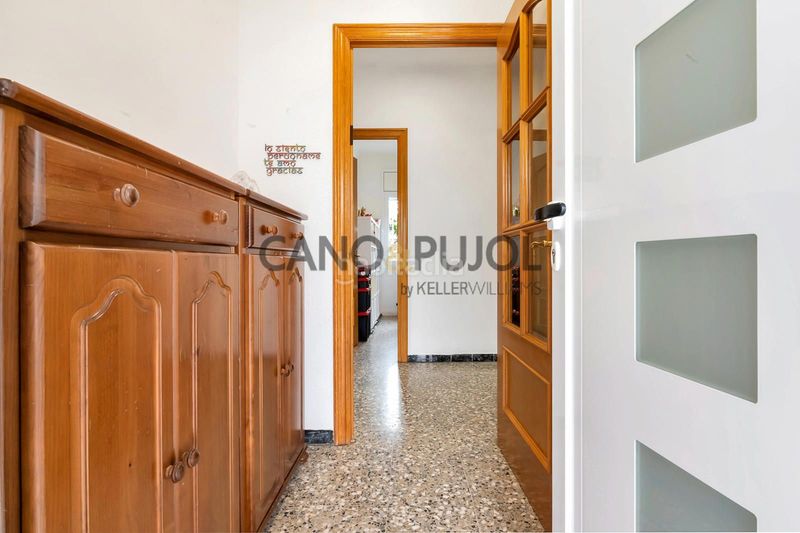 Foto 6c99c140-8100-4ab9-8137-c0289758c3dc. Casa amb calefacció aparcament a La Serreta Rubí