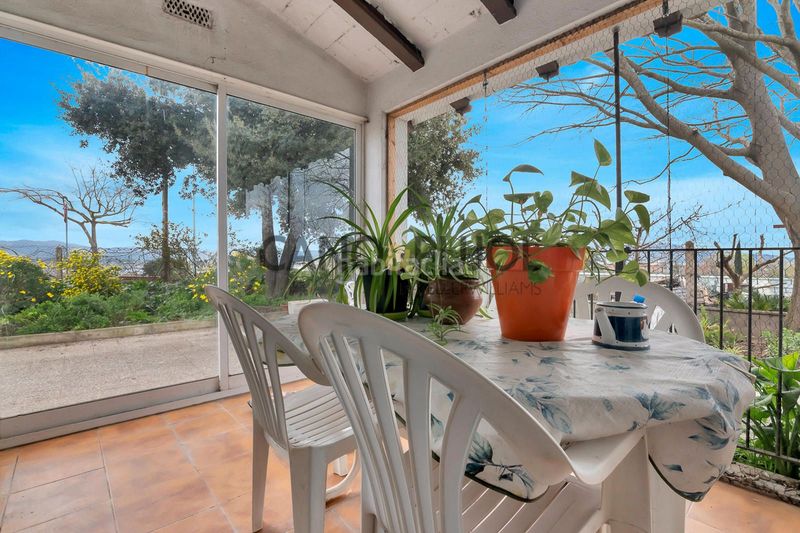 Foto ef0ea06e-cd7e-40cd-8411-7d62db56bd51. Casa amb calefacció aparcament a La Serreta Rubí