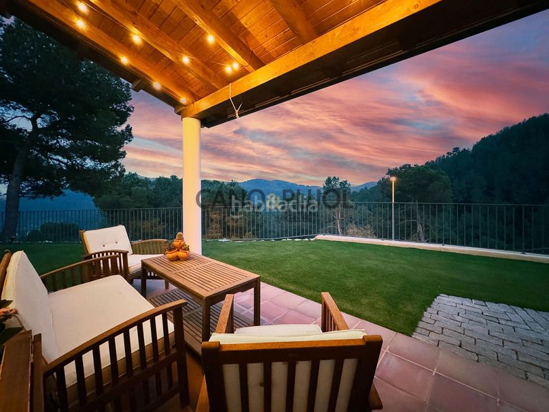 Foto 3d89b1cb-e710-45ac-80bd-d464c3c2b28c. Casa amb calefacció aparcament a Corbera de Llobregat