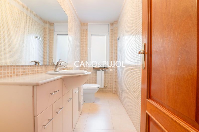 Foto 47829977-c633-4d2b-8834-297526642fbb. Casa amb calefacció aparcament a Corbera de Llobregat