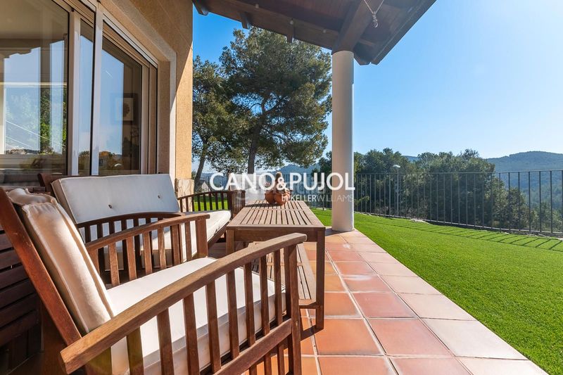 Foto 7f64dac5-f1ca-4cac-bb2e-2f63f057d233. Casa amb calefacció aparcament a Corbera de Llobregat