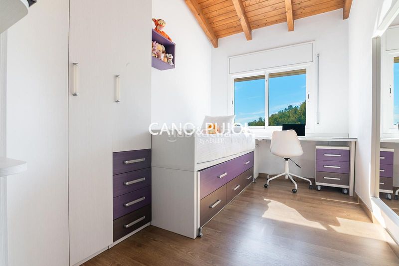 Foto da4f809a-eb71-42dd-9717-2d212672e8c4. Casa amb calefacció aparcament a Corbera de Llobregat