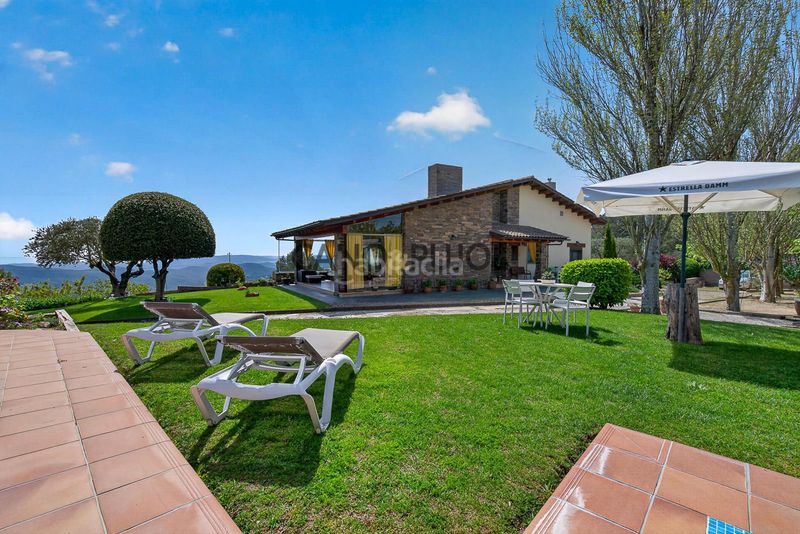 Foto 09b6e724-e4ab-4caa-aa02-452d3efdc8a7. Casa amb calefacció piscina a Corbera de Llobregat