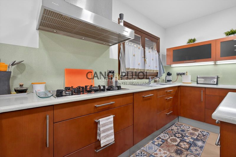 Foto 11f40229-6665-411b-be85-a2dfc519f947. Casa amb calefacció piscina a Corbera de Llobregat