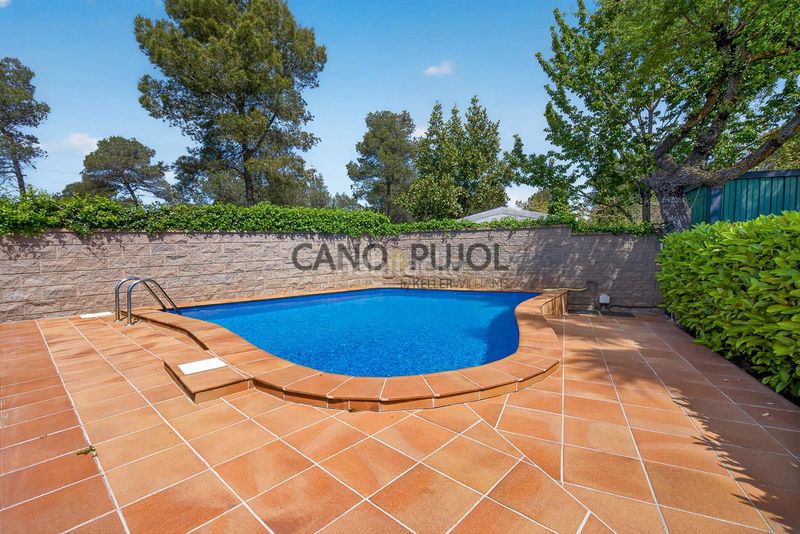 Foto 2d07b215-49a8-4097-8e9c-331ed8266f14. Casa amb calefacció piscina a Corbera de Llobregat