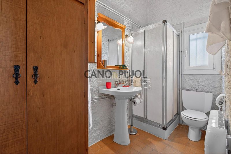 Foto 49c700e7-f730-4285-a063-f63ea45860bc. Casa amb calefacció piscina a Corbera de Llobregat