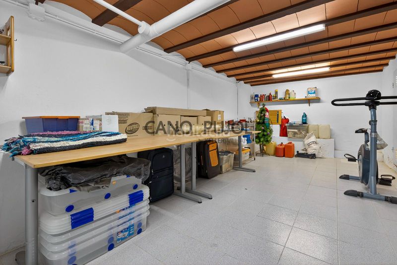 Foto eca8c906-92df-473f-b962-c5915a31cea0. Casa amb calefacció piscina a Corbera de Llobregat