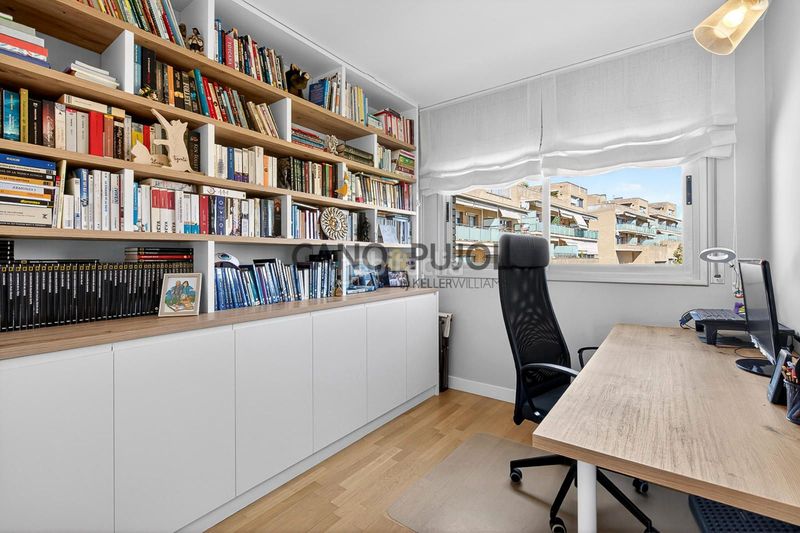 Foto 03b34e0c-6dac-4584-9047-86fdff6ae93b. Pis amb calefacció aparcament a Mercat Rubí