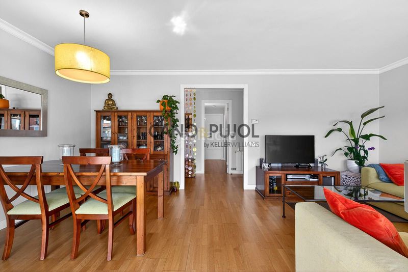 Foto 52ce8c39-a36b-40b0-b830-07e03c103154. Pis amb calefacció aparcament a Mercat Rubí