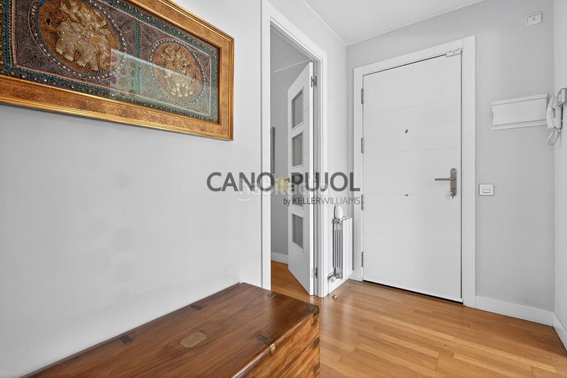 Foto 5d2f2813-3c44-41c5-aaca-1d4ae17e837a. Pis amb calefacció aparcament a Mercat Rubí