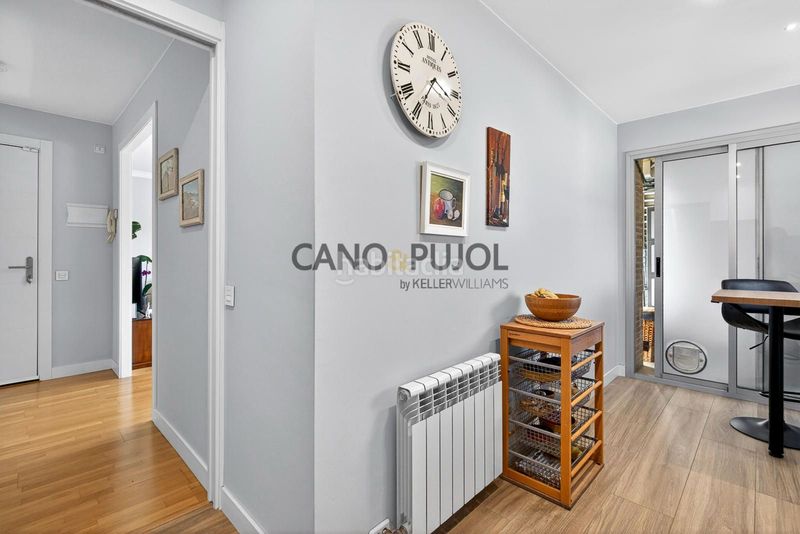 Foto 66fe70c5-89fe-410c-9397-b22d5616e864. Pis amb calefacció aparcament a Mercat Rubí