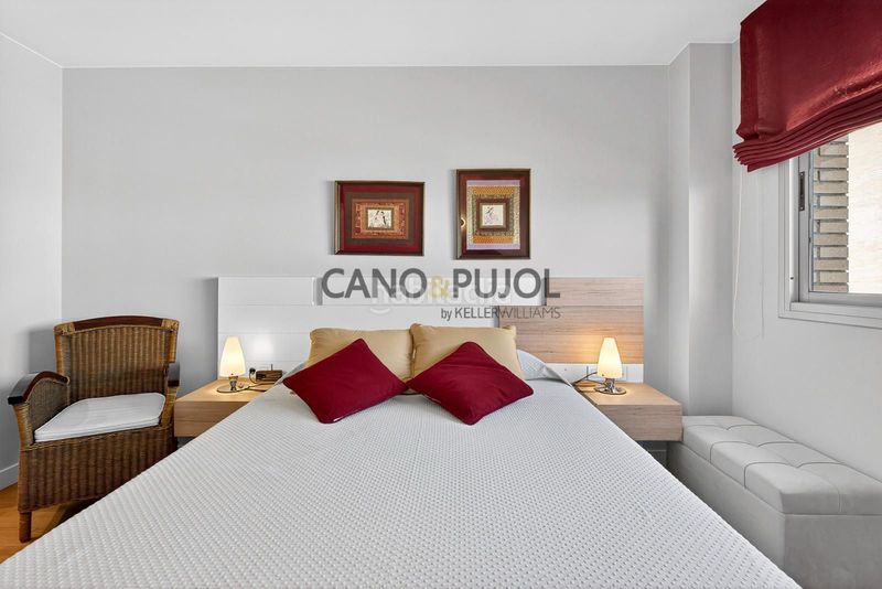 Foto d396d9de-3b8e-4277-b0c1-76eeda1f0713. Pis amb calefacció aparcament a Mercat Rubí