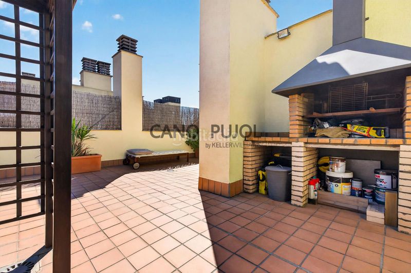 Foto 016aa988-582c-474b-9f3e-c9f2cfd7b386. Pis amb calefacció aparcament piscina a Les Arenes - La Grípia - Can Montllor Terrassa