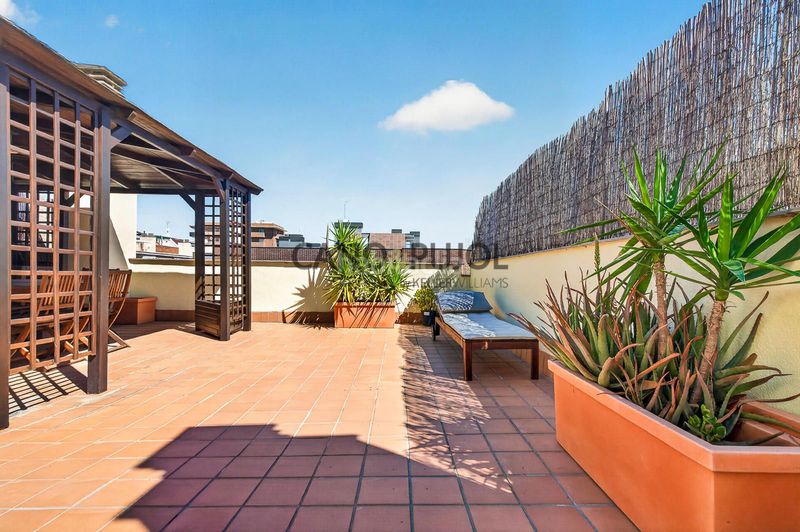 Foto 366bd1c8-9d6c-4bfc-9d21-dd40832b0253. Pis amb calefacció aparcament piscina a Les Arenes - La Grípia - Can Montllor Terrassa