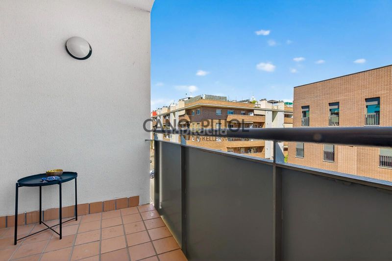 Foto af1f46f4-e4e2-41e5-a3e0-0b81a7790e8d. Pis amb calefacció aparcament piscina a Les Arenes - La Grípia - Can Montllor Terrassa