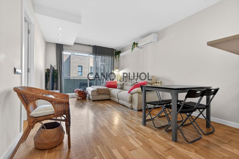 Foto d7326ab8-d7c0-4e84-8be1-054858fa1a0e. Pis amb calefacció aparcament piscina a Les Arenes - La Grípia - Can Montllor Terrassa