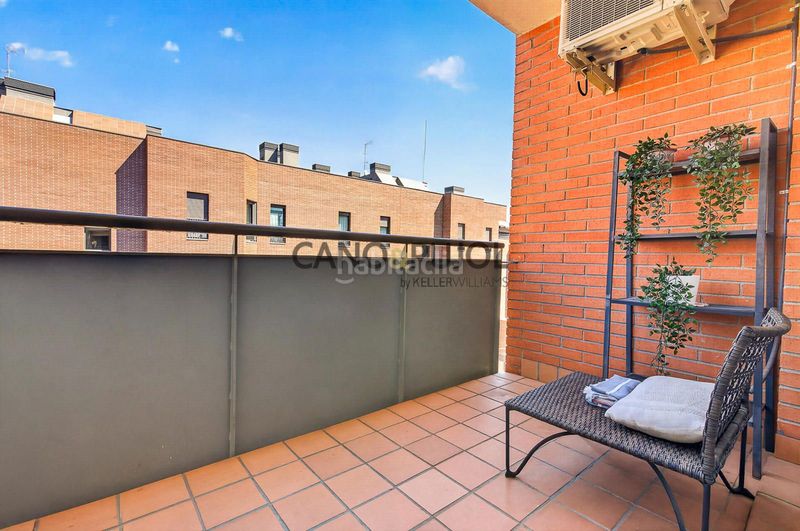 Foto e41364da-d663-4df8-915f-81cf1afc521f. Pis amb calefacció aparcament piscina a Les Arenes - La Grípia - Can Montllor Terrassa