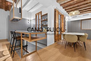Pis  Arc de sant ramon del call. Piso de 3 habitaciones en barrio g�tico