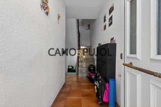 Casa adossada  Alfons xiii. Casa  en la zona  parets del vallès